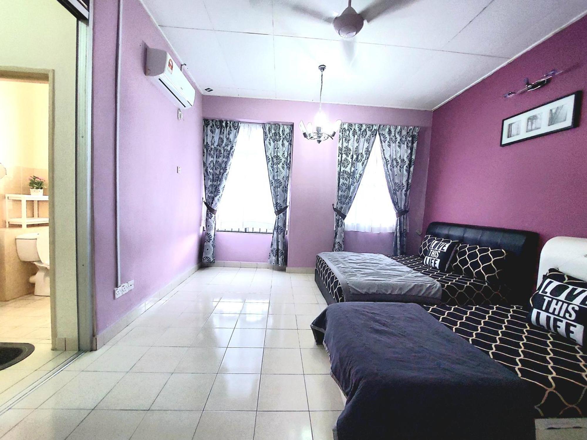 E&A Homestay Klia/ Sepang/ Nilai 外观 照片