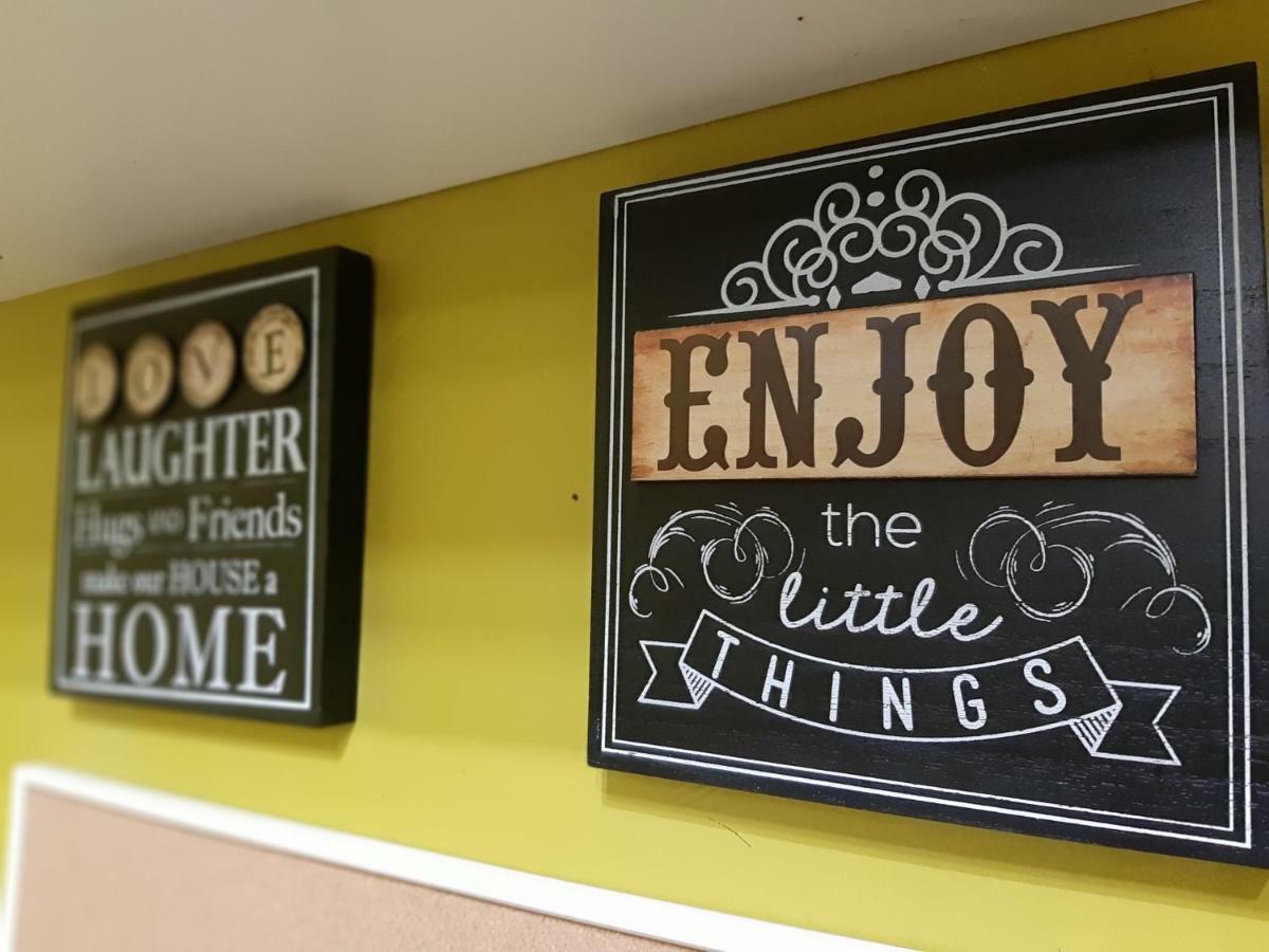 E&A Homestay Klia/ Sepang/ Nilai 外观 照片